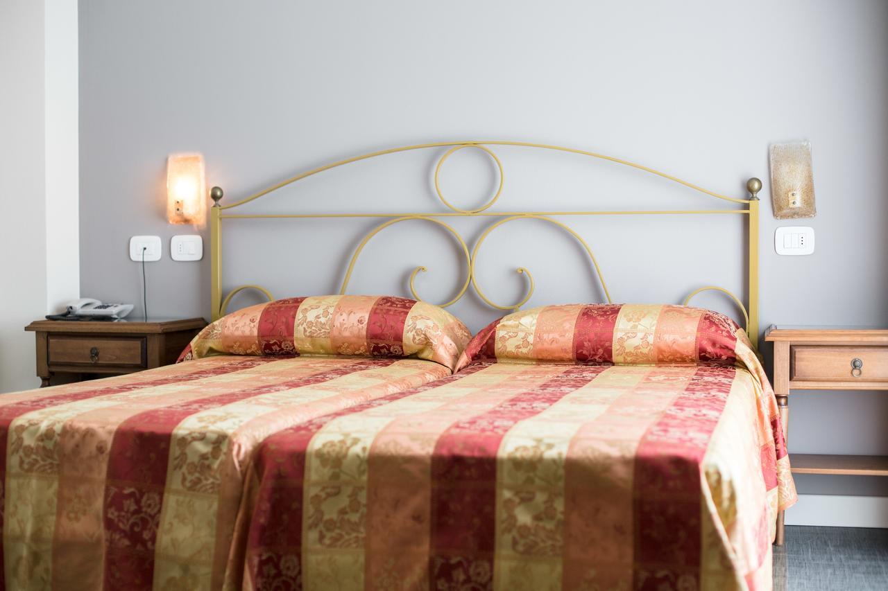 Hotel Europa Γκάρντα Εξωτερικό φωτογραφία